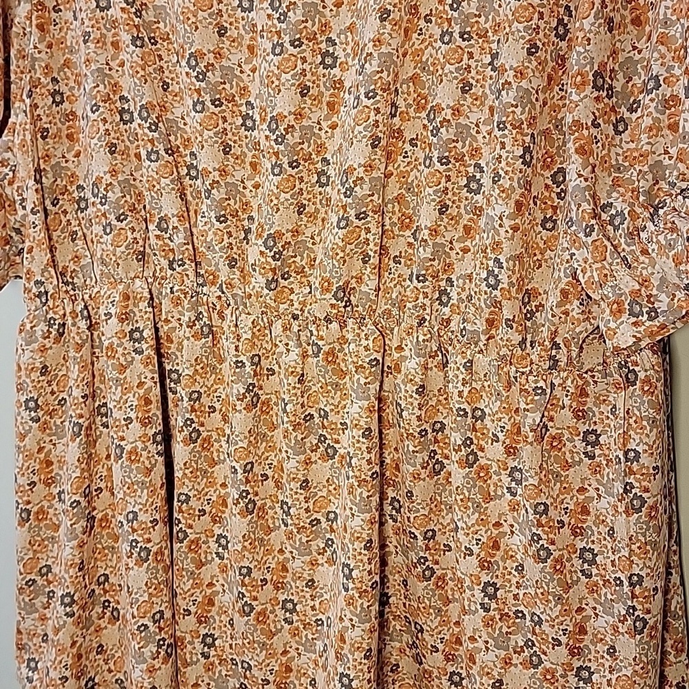 SHEIN Curve Floral Print Blouse Ruffled Short Sleeves - Picture 5 of 8